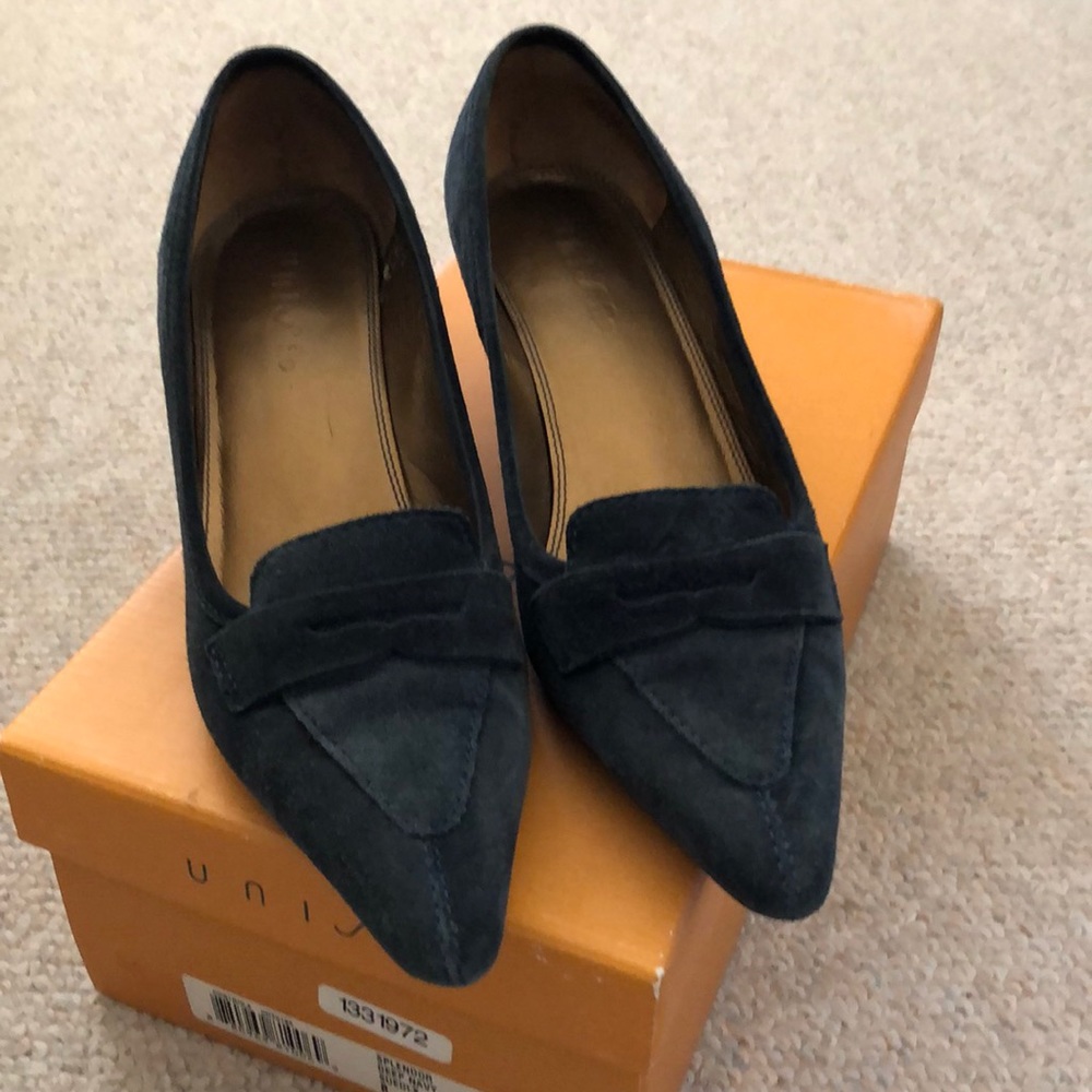 Unisa suede kitten heel loafers